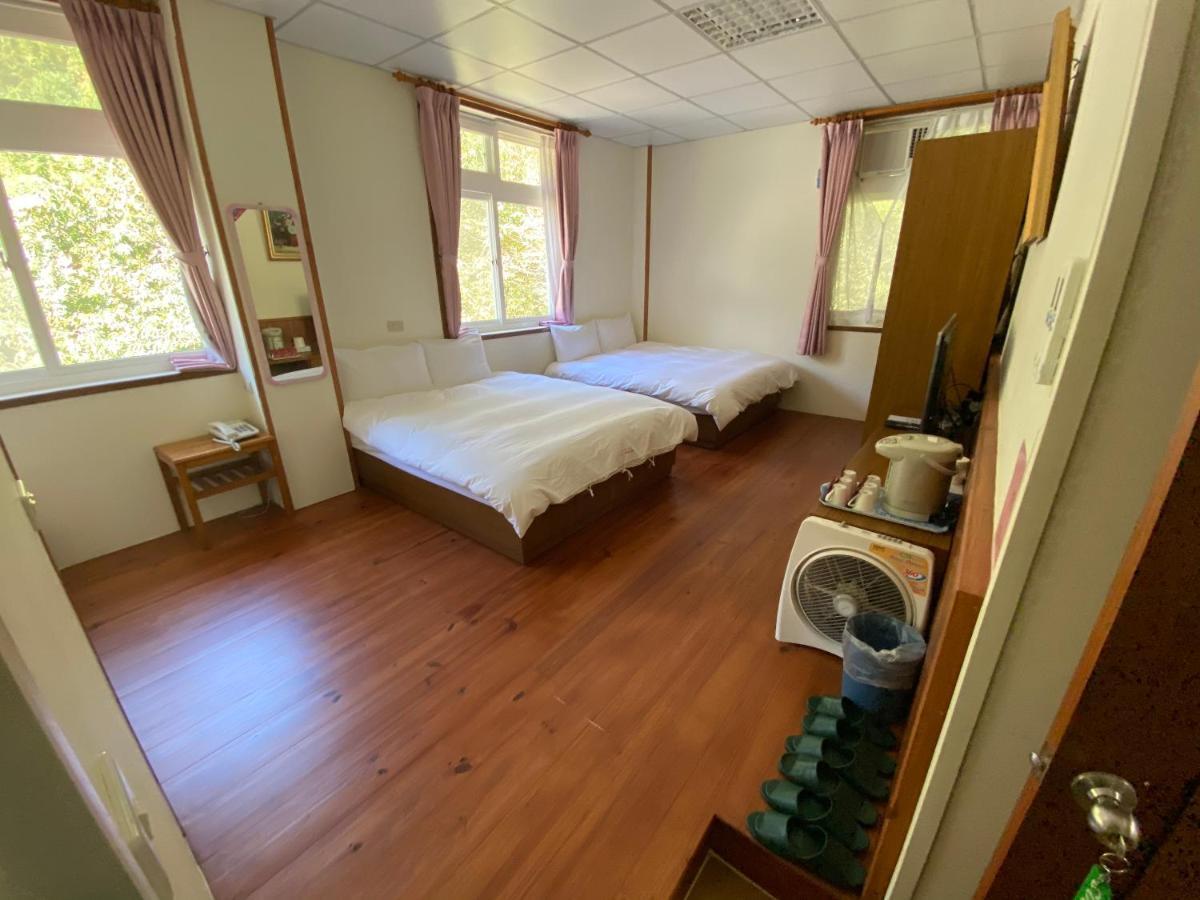 Lu-Lin B&B Wufeng  ภายนอก รูปภาพ